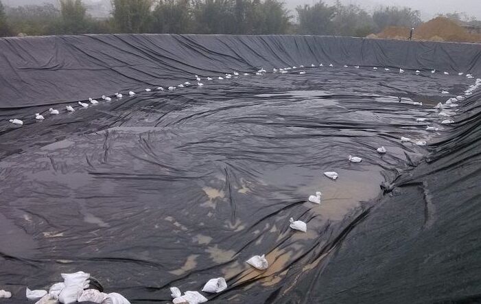 江蘇土工膜施工現(xiàn)場